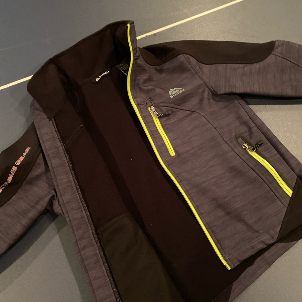Kids Snozu Extreme Gear Soft Shell Snow Jacket S 7/8